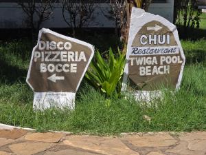 Karibuni, Villa 107, Beachfront Stay with Restaurant, Pool & Bar