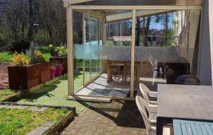 Entre Puy-de-Dôme et Corrèze Appartement pour 4 personnes avec terrasse et jardin