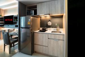 5 star Luxurious 1BD apt King Bed Thong Lor