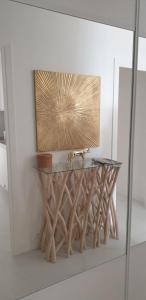 Spacieux 3 pièces rénové avec terrasse et vue mer entre Monaco et Menton