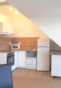 Appartements Bel appartement avec terrasse et sa petite vue mer Kerroc-h : photos des chambres