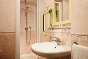 Triple Room room in Hotel Patria