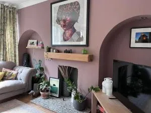 Family home in quiet close - Heyshott