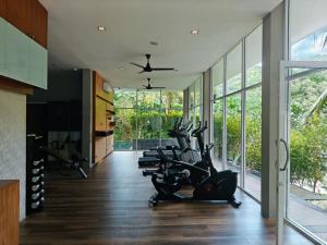 Kamala Natural Modern ApartmentHigh Speed WiFiBig Living Room