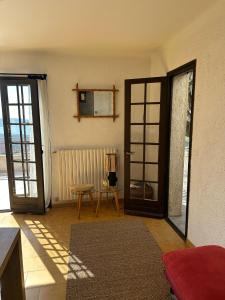 Villas A Hilltop Haven in Lumio - Sea View and Cascading Terraces : photos des chambres