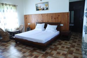 Rooptara Valley Luxury Cottage Majkhali Himalaya