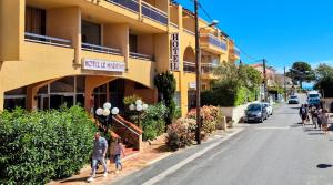 Hotels Hotel Le Maritime : photos des chambres