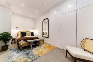 Premium Hyde Park Townhouse by Madestays