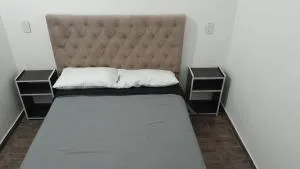 hospedaje monte grande - Glew