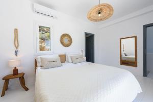 Waterlily House Antiparos - Private Pool Villa