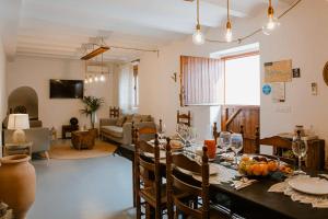 Casa Cueva Las Tinajas de Naya