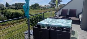 Appartements Bel appartement avec terrasse et sa petite vue mer Kerroc-h : photos des chambres