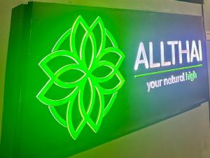 1 bedroom Naiharn Beach Condo