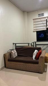 Cozy Little Stay near Canggu on 2nd floor - include 2 Bed Room with Living Room