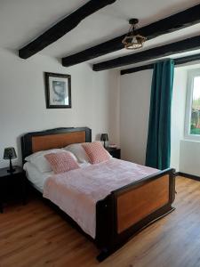 Charmante maison, entière au calme, sud avec jardin