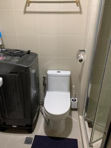 Fame Tower 2 Luxury Queen with own Washer