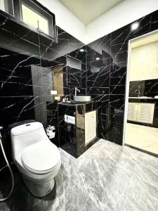 Dee Dee Apartments ChumPhae