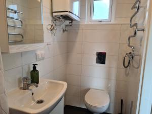 Búhóll 1 Guesthouse