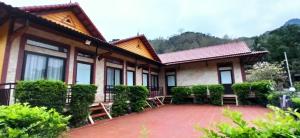 Mai Chau Xanh Bungalow