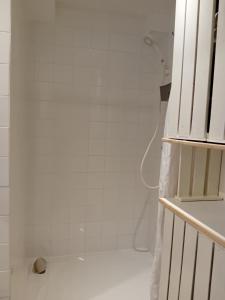 Le Doumé Studio dhôte chez lhabitant