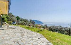 Awesome Home In Pieve Ligure With Wifi
