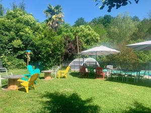 Maisons de vacances Gite Vanakam 3 etoiles- jolie maison bearnaise 9 personnes avec piscine : photos des chambres