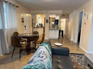 Apt Near Oberlin College