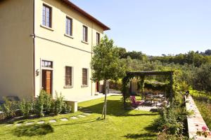 Villa Leonard by MMega