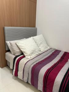 New 1BR Haven Suite Lush Residences Smart TV Netflix Hi speed internet