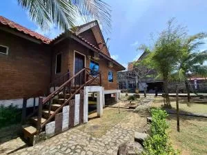 Kijalena wood studio - Kampong Pengkalan Pangan