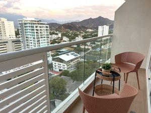 EIRA Suites Marina - By INMOBILIARIA VS