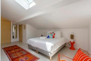 Villas Maison Lyon Ecully piscine climatisation de 250 M2 : photos des chambres