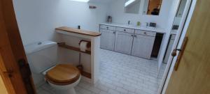 Maisons de vacances Charming family home in Coueron : photos des chambres