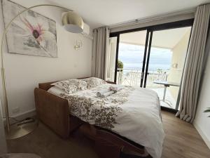 Un Studio de Charme Vue Mer & Piscine dException