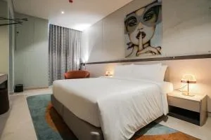 SeSaya Poshtel & Bistro - 卡杜韦勒