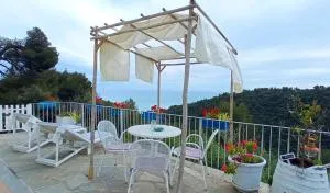 Message in a Bottle Bed and Breakfast - Bevera