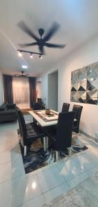 My HomeStay 02 Aspire Residence Family Friendly Unit - Ground Floor