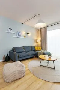 Yellow - 3 Bedroom House with Private Garden, 10 mins driving from Old Town - Heldsdorf