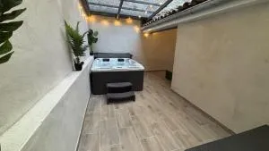 Le Cocon Tournusien - 图尔尼