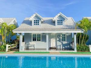 The Memory Luxury Resort