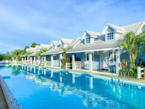 The Memory Luxury Resort