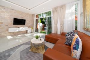 AP Nest Villas Residence - Tropical Pool Access, near Kamala Beach