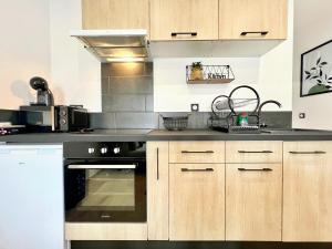 Les Jasmins - 2 Appartements cosy, CLIM, Terrasse, 5 lits, 2 SDB, 8 personnes : photos des chambres