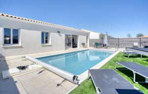Maisons de vacances Nice Home In Semussac : photos des chambres