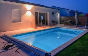 Maisons de vacances Nice Home In Semussac : photos des chambres