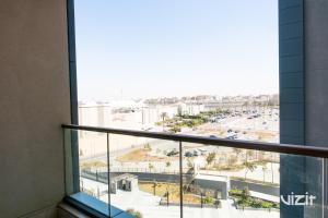 VIZIT Aeon Towers Near Mall of Arabia