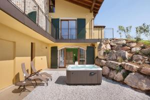 Villa Monte Orione Lake View & Spa