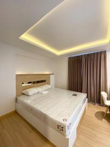 New! Finn condo 4 full finished 304