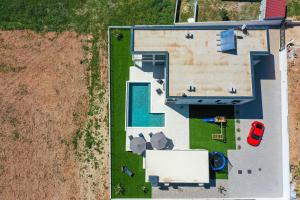 Luxury Villa Sunlife with pool