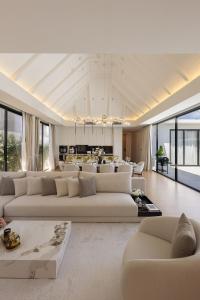 Le Da Villas 5BR Private Pool Villa, Bangtao Beach Phuket